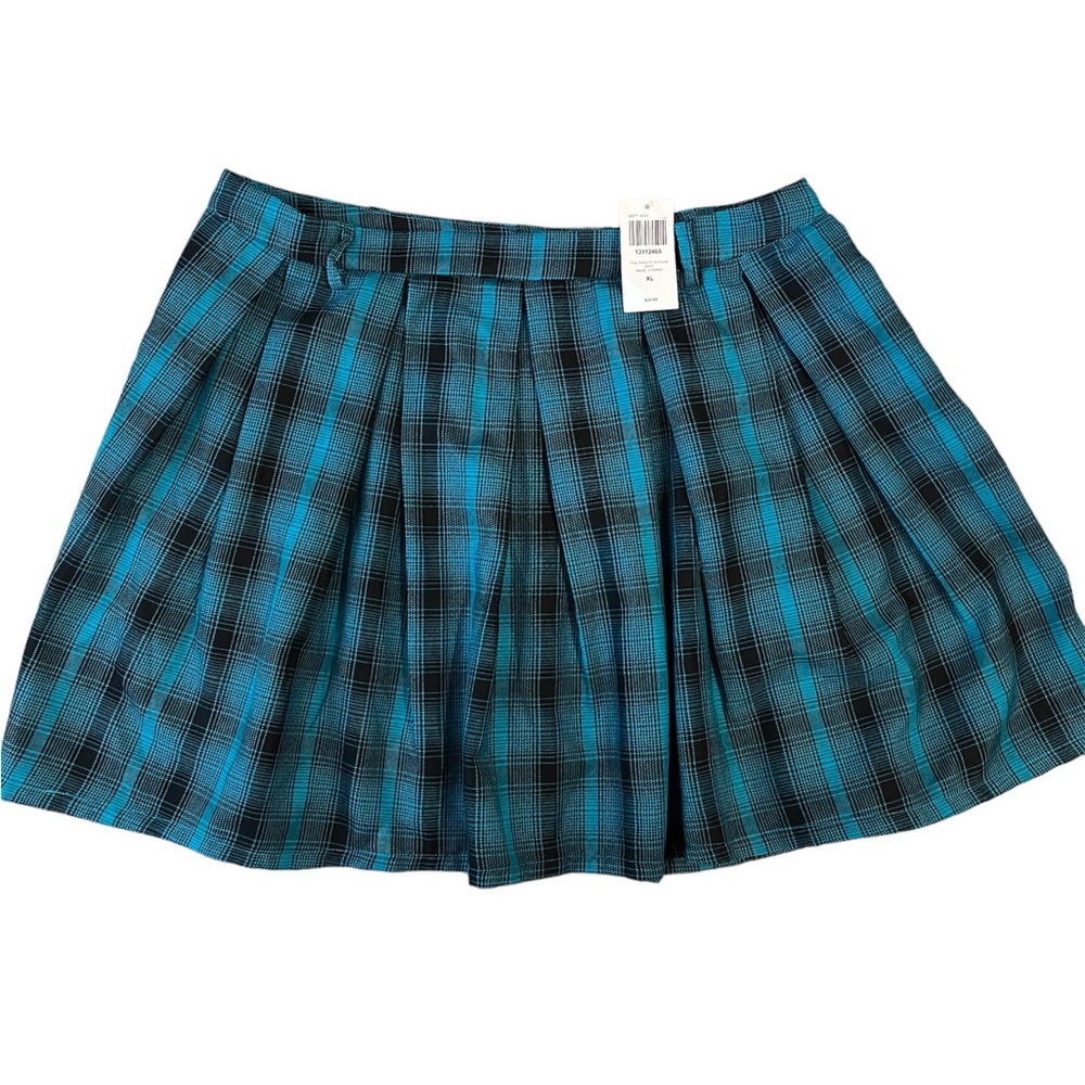 Hot Topic blue and black plaid skirt size XL NWT